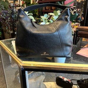 Michael Kors Large Sienna Black Pebble Leather Convertible Shoulder Bag.